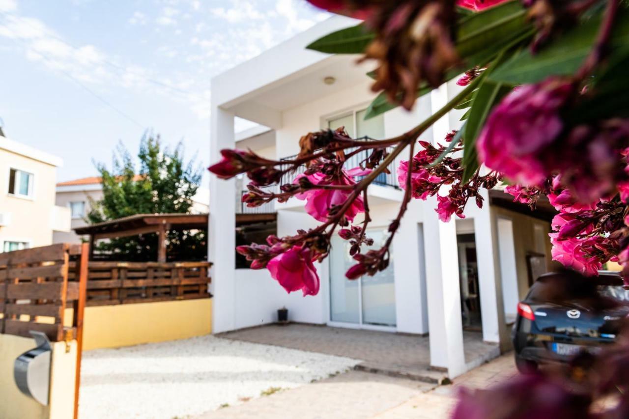 Villa Nikoleta House Emba Exterior foto